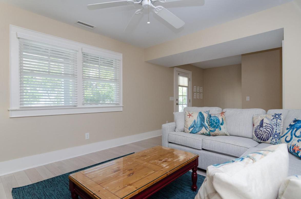 Beach Living By Bryant Real Estate Wrightsville Beach Exterior foto